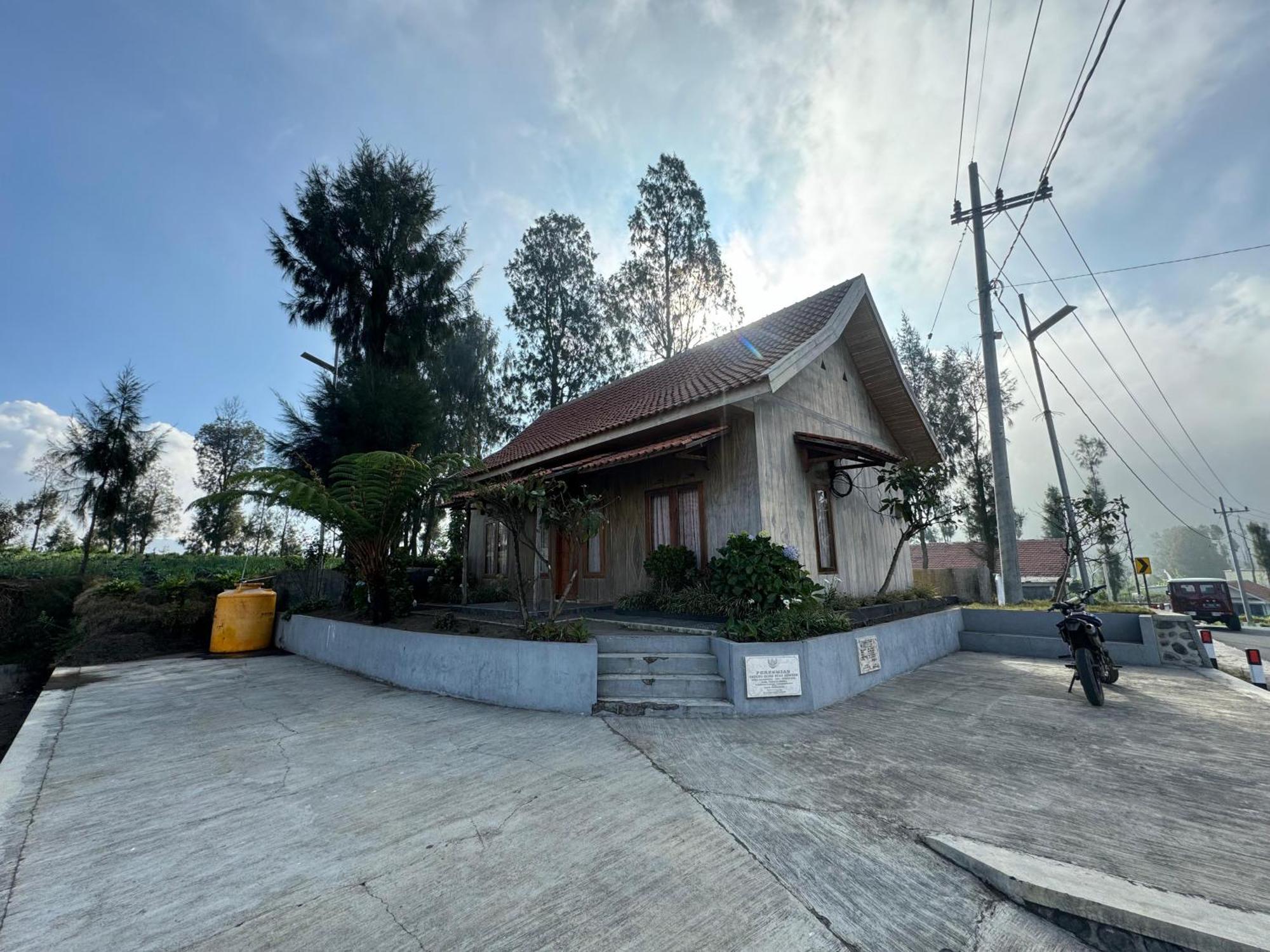 Bromo Edelweis Guest House Probolinggo Exteriér fotografie